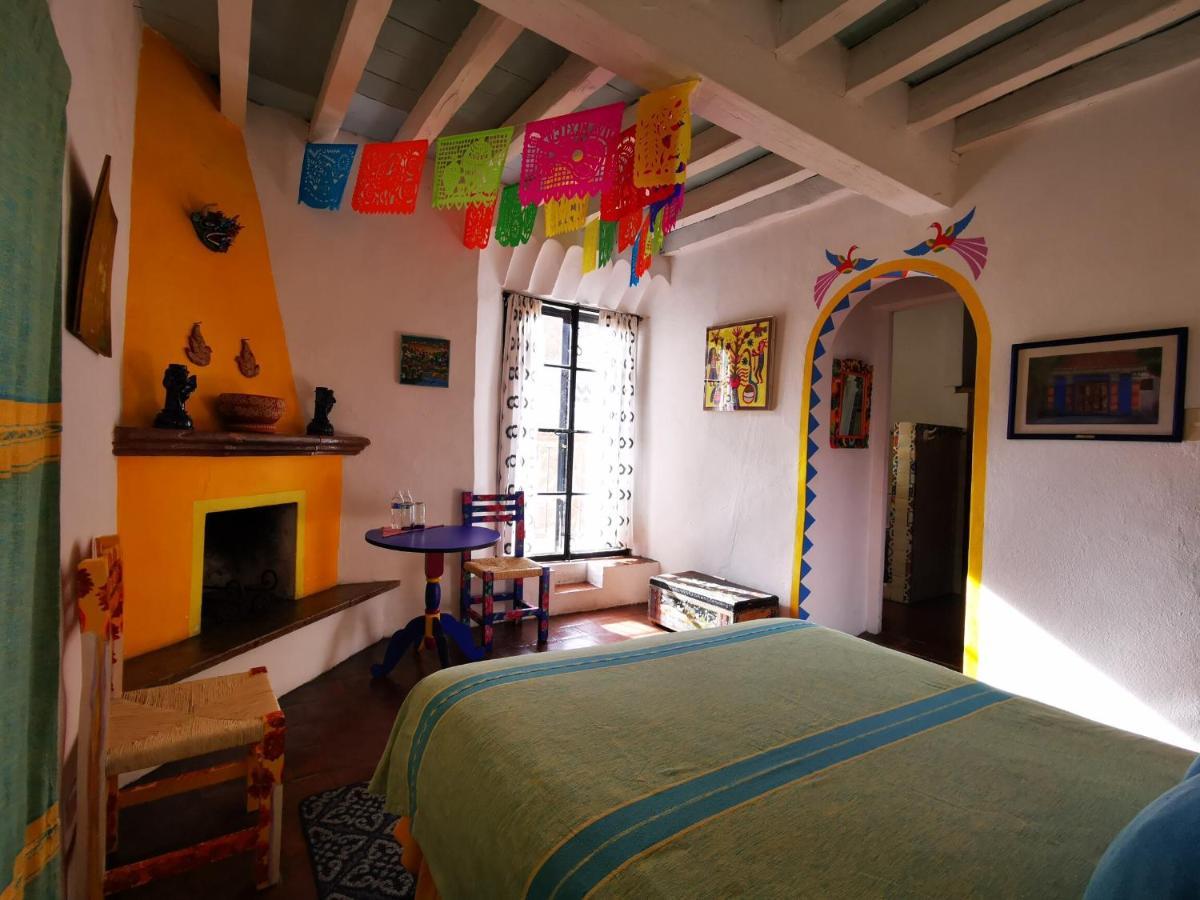 Casa De Los Espiritus Alegres By Rotamundos Guanajuato Pokoj fotografie